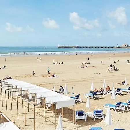 Mina Avec Piscine Privee Proche فيلة La Garnache