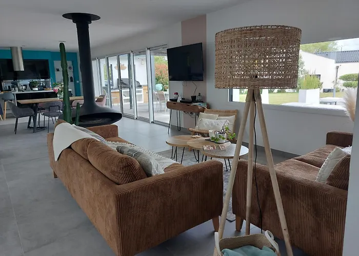 Mina Avec Piscine Privee Proche * La Garnache