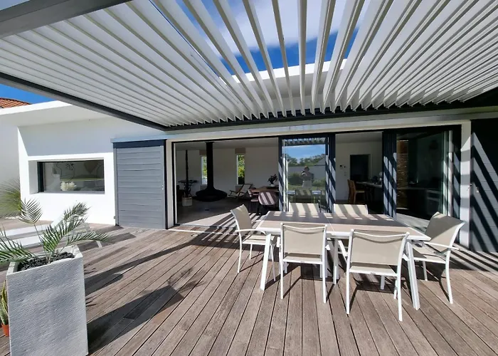 Mina Avec Piscine Privee Proche La Garnache